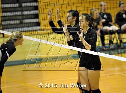 Thumbnail 2 in Mitchell @ Sunlake (FHSAA 6A Regional Semifinal Playoff) photogallery.