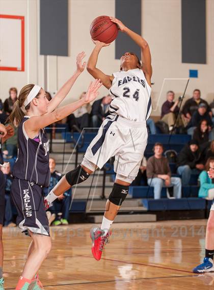 Thumbnail 1 in East Catholic @ Wethersfield photogallery.
