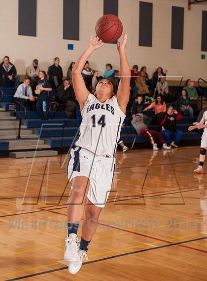 Thumbnail 2 in East Catholic @ Wethersfield photogallery.