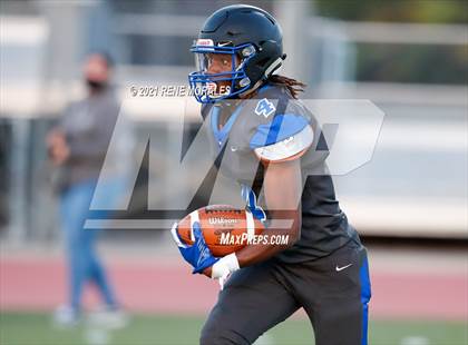 Thumbnail 2 in Jordan vs Sotomayor (CIF LACS 8-Man Semifinal Playoff ) photogallery.