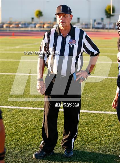 Thumbnail 1 in Jordan vs Sotomayor (CIF LACS 8-Man Semifinal Playoff ) photogallery.