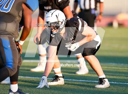 Thumbnail 1 in Jordan vs Sotomayor (CIF LACS 8-Man Semifinal Playoff ) photogallery.