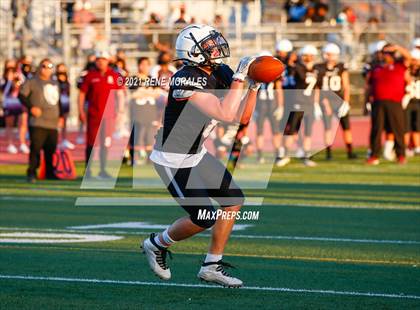 Thumbnail 2 in Jordan vs Sotomayor (CIF LACS 8-Man Semifinal Playoff ) photogallery.