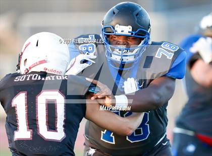 Thumbnail 2 in Jordan vs Sotomayor (CIF LACS 8-Man Semifinal Playoff ) photogallery.