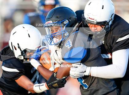 Thumbnail 3 in Jordan vs Sotomayor (CIF LACS 8-Man Semifinal Playoff ) photogallery.