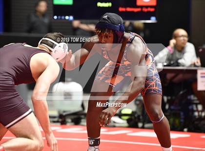Thumbnail 3 in UIL 6A District 10 Championships photogallery.