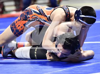 Thumbnail 3 in UIL 6A District 10 Championships photogallery.