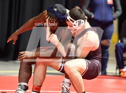 Thumbnail 2 in UIL 6A District 10 Championships photogallery.