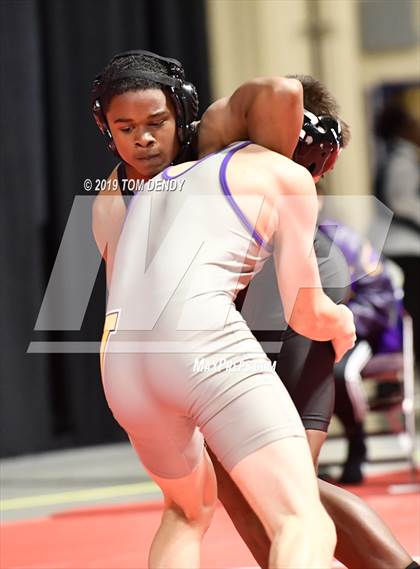 Thumbnail 1 in UIL 6A District 10 Championships photogallery.