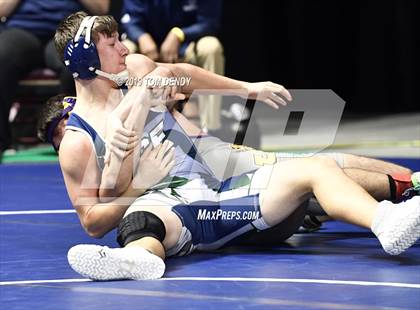 Thumbnail 3 in UIL 6A District 10 Championships photogallery.