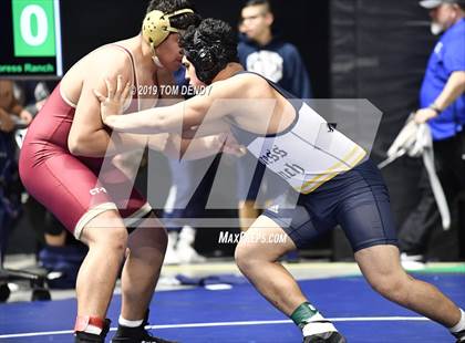 Thumbnail 2 in UIL 6A District 10 Championships photogallery.