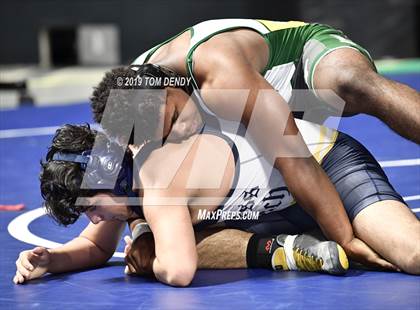 Thumbnail 3 in UIL 6A District 10 Championships photogallery.