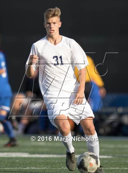 Thumbnail 2 in Loyola vs. Los Alamitos (CIF Division 1 Regional Semifinal) photogallery.