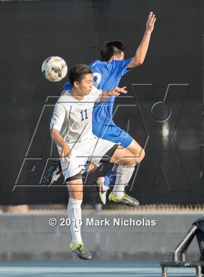 Thumbnail 2 in Loyola vs. Los Alamitos (CIF Division 1 Regional Semifinal) photogallery.