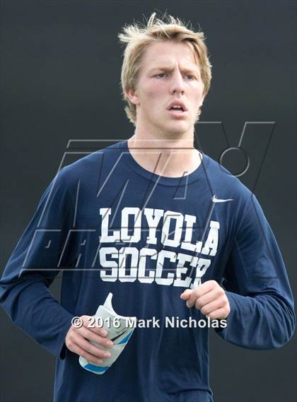 Thumbnail 3 in Loyola vs. Los Alamitos (CIF Division 1 Regional Semifinal) photogallery.