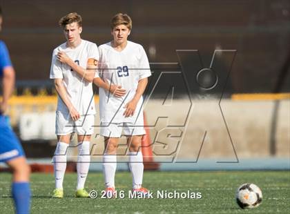 Thumbnail 2 in Loyola vs. Los Alamitos (CIF Division 1 Regional Semifinal) photogallery.