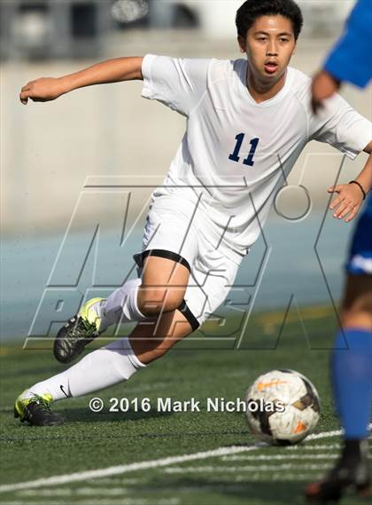 Thumbnail 3 in Loyola vs. Los Alamitos (CIF Division 1 Regional Semifinal) photogallery.