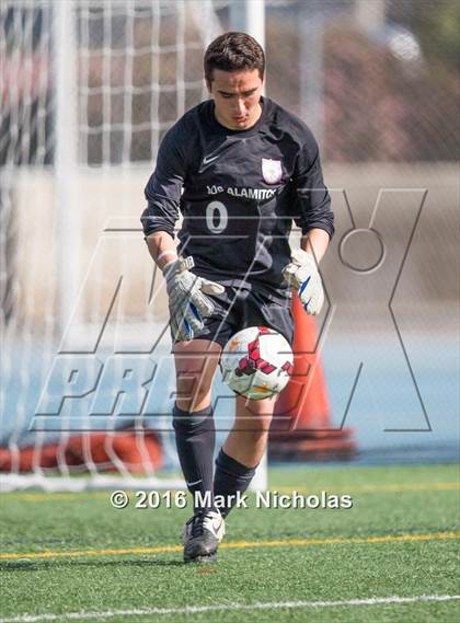 Thumbnail 1 in Loyola vs. Los Alamitos (CIF Division 1 Regional Semifinal) photogallery.