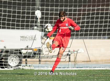 Thumbnail 3 in Loyola vs. Los Alamitos (CIF Division 1 Regional Semifinal) photogallery.