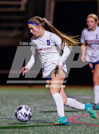 Thumbnail 3 in Eastside Catholic @ Liberty (WIAA 3A Round 2 Playoff) photogallery.