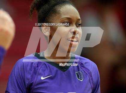 Thumbnail 3 in Independence vs Centennial photogallery.