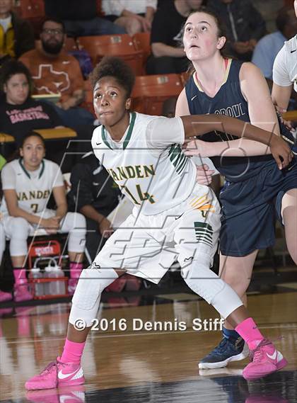 Thumbnail 3 in Vanden vs. Elk Grove (CIF SJS D2 Semifinal) photogallery.