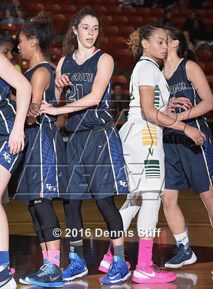 Thumbnail 2 in Vanden vs. Elk Grove (CIF SJS D2 Semifinal) photogallery.