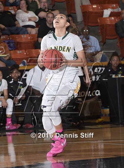 Thumbnail 1 in Vanden vs. Elk Grove (CIF SJS D2 Semifinal) photogallery.