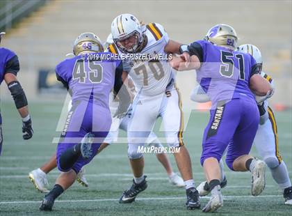 Thumbnail 1 in Santana vs. Serra (CIF SDS Division 4 Final) photogallery.