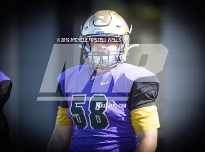 Thumbnail 1 in Santana vs. Serra (CIF SDS Division 4 Final) photogallery.