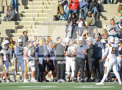 Thumbnail 2 in Santana vs. Serra (CIF SDS Division 4 Final) photogallery.