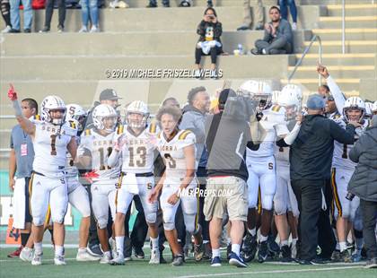 Thumbnail 3 in Santana vs. Serra (CIF SDS Division 4 Final) photogallery.