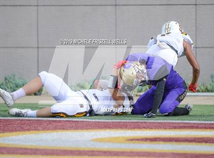 Thumbnail 1 in Santana vs. Serra (CIF SDS Division 4 Final) photogallery.