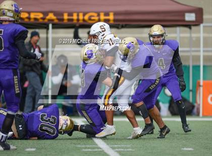 Thumbnail 3 in Santana vs. Serra (CIF SDS Division 4 Final) photogallery.