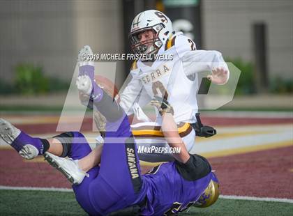 Thumbnail 2 in Santana vs. Serra (CIF SDS Division 4 Final) photogallery.