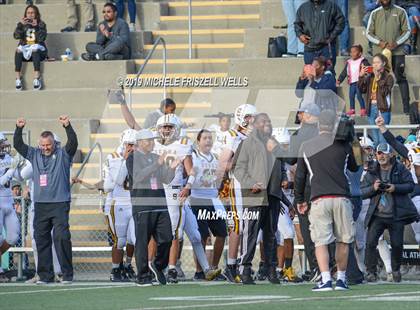 Thumbnail 1 in Santana vs. Serra (CIF SDS Division 4 Final) photogallery.