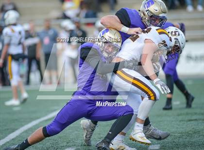 Thumbnail 3 in Santana vs. Serra (CIF SDS Division 4 Final) photogallery.