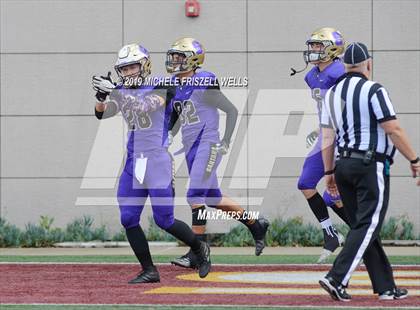 Thumbnail 2 in Santana vs. Serra (CIF SDS Division 4 Final) photogallery.