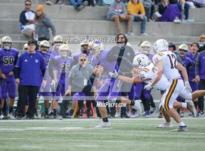 Thumbnail 3 in Santana vs. Serra (CIF SDS Division 4 Final) photogallery.