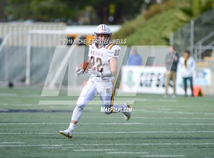 Thumbnail 3 in Santana vs. Serra (CIF SDS Division 4 Final) photogallery.