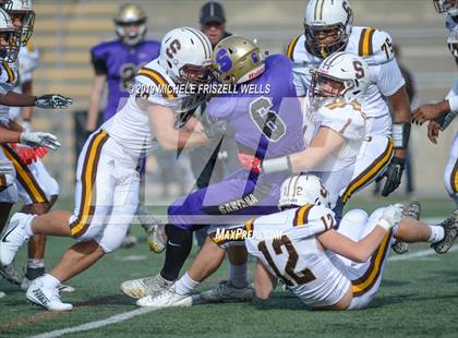Thumbnail 2 in Santana vs. Serra (CIF SDS Division 4 Final) photogallery.