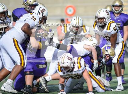 Thumbnail 2 in Santana vs. Serra (CIF SDS Division 4 Final) photogallery.