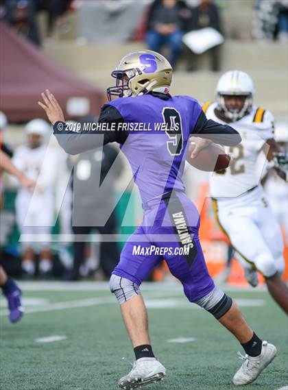Thumbnail 1 in Santana vs. Serra (CIF SDS Division 4 Final) photogallery.