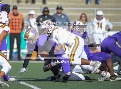 Thumbnail 1 in Santana vs. Serra (CIF SDS Division 4 Final) photogallery.