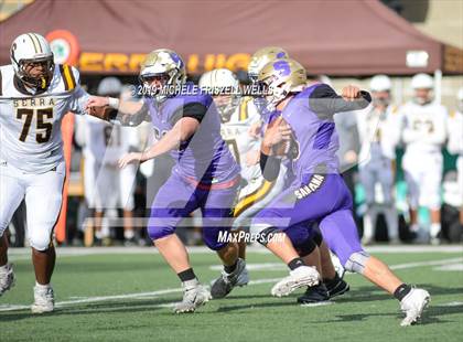 Thumbnail 1 in Santana vs. Serra (CIF SDS Division 4 Final) photogallery.