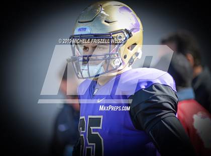 Thumbnail 3 in Santana vs. Serra (CIF SDS Division 4 Final) photogallery.