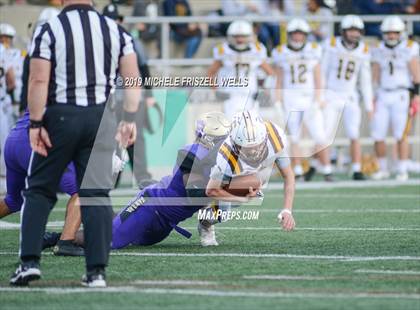 Thumbnail 3 in Santana vs. Serra (CIF SDS Division 4 Final) photogallery.