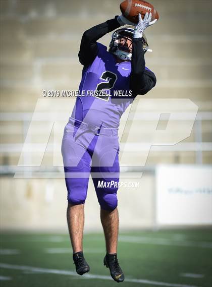 Thumbnail 3 in Santana vs. Serra (CIF SDS Division 4 Final) photogallery.