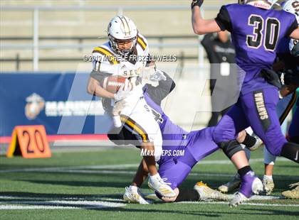 Thumbnail 1 in Santana vs. Serra (CIF SDS Division 4 Final) photogallery.