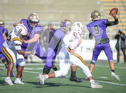Thumbnail 2 in Santana vs. Serra (CIF SDS Division 4 Final) photogallery.
